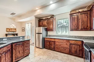 5501 Hitching Post, Lago Vista, TX 78645 - Photo 10