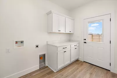 802 S Creek Street #100, Fredericksburg, TX 78624 - Photo 18