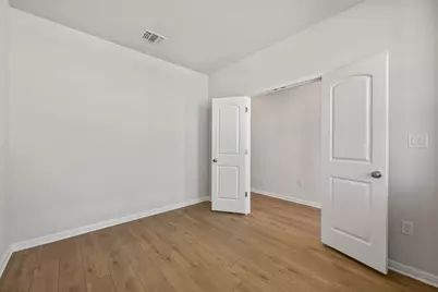 332 Willow Heights Drive, Hutto, TX 78634 - Photo 6