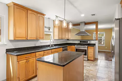 11608 Tanglebriar Trail, Austin, TX 78750 - Photo 10