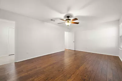 11608 Tanglebriar Trail, Austin, TX 78750 - Photo 16