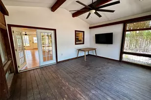 2012 De Verne St, Austin, TX 78704 - Photo 14