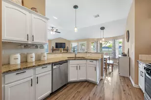 303 McCoy Ln, Hutto, TX 78634 - Photo 10