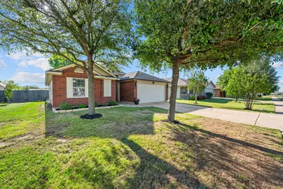 303 McCoy Lane, Hutto, TX 78634 - Photo 32