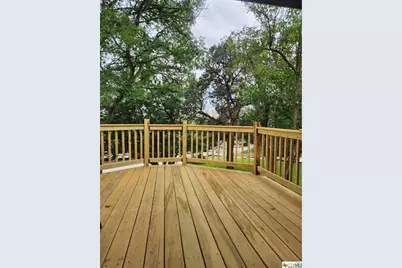 305 Forest Drive, San Marcos, TX 78666 - Photo 10