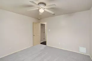 409 Lydia Ln, Thrall, TX 76578 - Photo 30