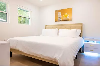 1402 Braes Ridge Drive #B, Austin, TX 78723 - Photo 6