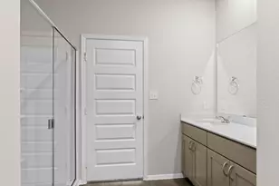 108 Summer Dr, Elgin, TX 78621 - Photo 34