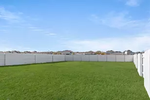 108 Summer Dr, Elgin, TX 78621 - Photo 34