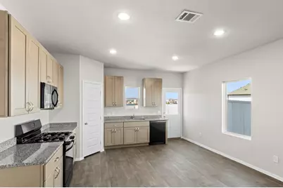 108 Summer Drive, Elgin, TX 78621 - Photo 24