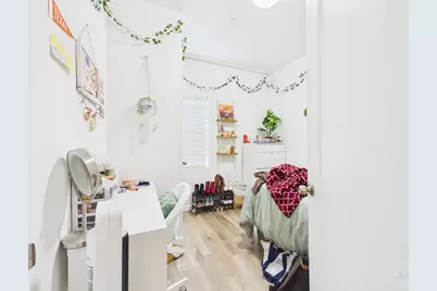 911 W 22nd Street #403, Austin, TX 78705 - Photo 10