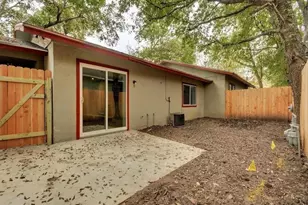 4702 Duval St, Austin, TX 78751 - Photo 20