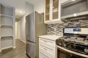 4702 Duval St, Austin, TX 78751 - Photo 4