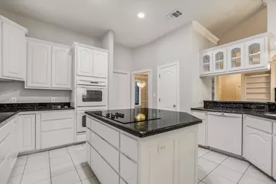103 Highlander Street, Lakeway, TX 78734 - Photo 12