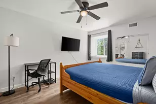 4800 West Gate Blvd, Austin, TX 78745 - Photo 20