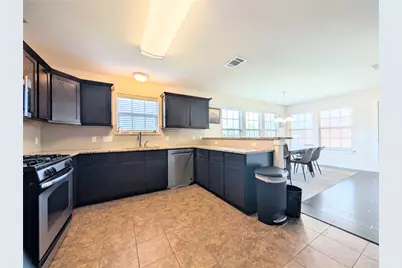 6800 Bay City Bend, Austin, TX 78725 - Photo 12