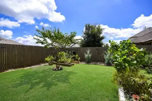 105 Potts St, Georgetown, TX 78628 - Photo 12