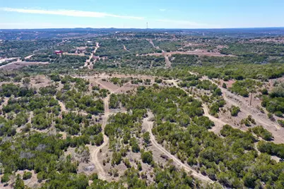 21524 Kathy Lane, Spicewood, TX 78669 - Photo 4