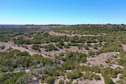 21524 Kathy Lane, Spicewood, TX 78669 - Photo 8
