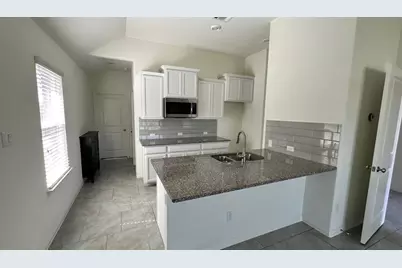 116 Krupp Avenue, Liberty Hill, TX 78642 - Photo 16