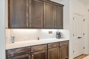 112 Clay Hl St, Georgetown, TX 78633 - Photo 8