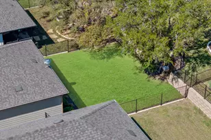112 Clay Hl St, Georgetown, TX 78633 - Photo 30