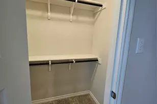 112 Batjac Aly, Jarrell, TX 76537 - Photo 12