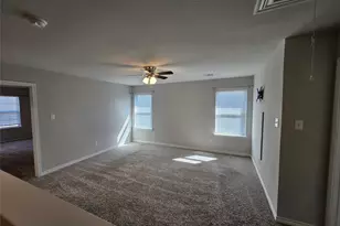 112 Batjac Aly, Jarrell, TX 76537 - Photo 8