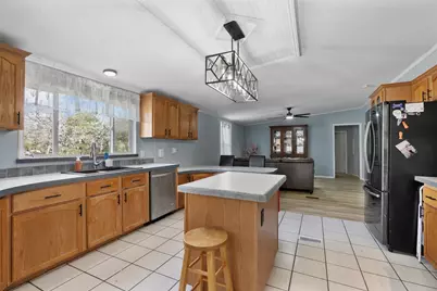 243 Texas Oak Drive, Cedar Creek, TX 78612 - Photo 10