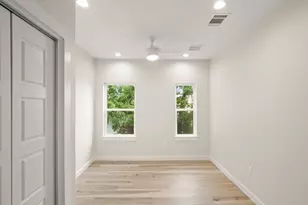 1165 Nickols Ave, Austin, TX 78721 - Photo 20