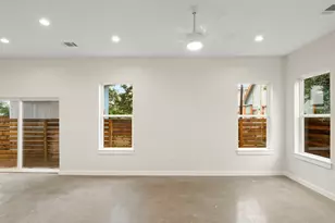 1165 Nickols Ave, Austin, TX 78721 - Photo 10