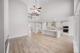 8100 Royal Mint Cv, Lago Vista, TX 78645 - Photo 4