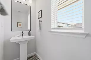 166 Twistleaf Dr, Buda, TX 78610 - Photo 16