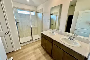 119 Boondoggle Rdg, Cedar Creek, TX 78612 - Photo 4