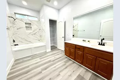 1713 Bowerton Drive, Austin, TX 78754 - Photo 6