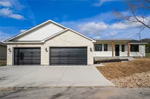 20602 Deep Creek, Lago Vista, TX 78645 - Photo 24