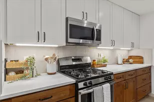12006 Trianon Ln, Austin, TX 78727 - Photo 8