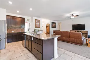 1193 Persimmon Pass, Fischer, TX 78623 - Photo 10