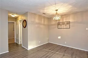 5401 Spring Meadow Rd, Austin, TX 78744 - Photo 6