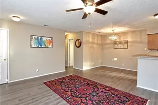 5401 Spring Meadow Rd, Austin, TX 78744 - Photo 4