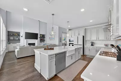 402 San Donato Drive, Austin, TX 78738 - Photo 8