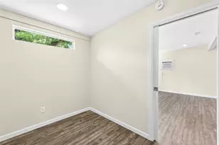 904 Philco Dr, Austin, TX 78745 - Photo 16