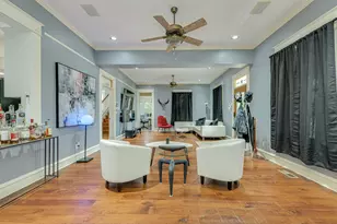 1153 San Bernard St, Austin, TX 78702 - Photo 4