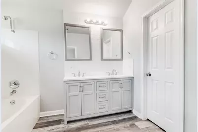 179 Valero Drive, San Marcos, TX 78666 - Photo 10