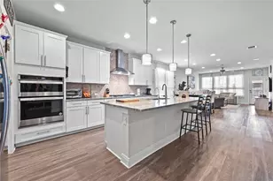 689 Bayberry Cir, Buda, TX 78610 - Photo 10