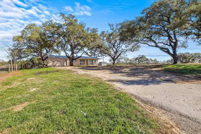 24503 Ranch Road 12 #D, Dripping Springs, TX 78620 - Photo 6