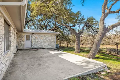 24503 Ranch Road 12 #D, Dripping Springs, TX 78620 - Photo 32