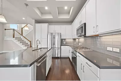 911 Cannoneer Lane, Austin, TX 78757 - Photo 4