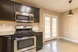 3205 Susquehanna Ln, Austin, TX 78723 - Photo 6