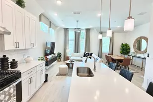 200 W 56th St, Austin, TX 78751 - Photo 16